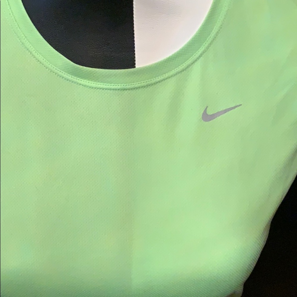 Lime green Nike short sleeved top